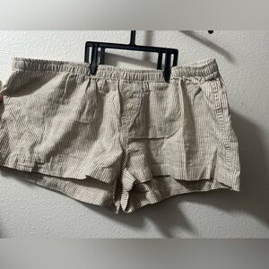 Brandy Melville linen shorts